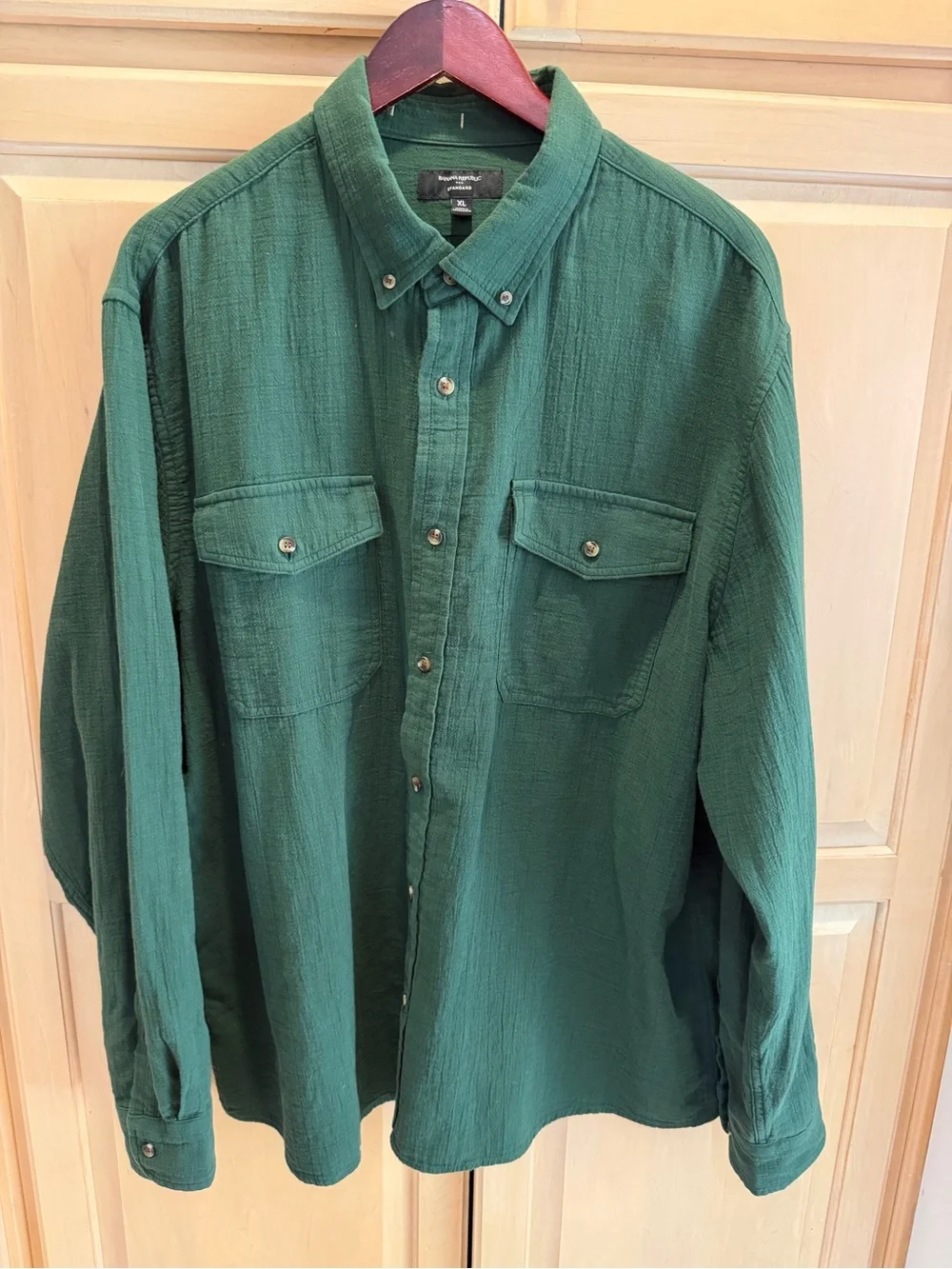 Banana Republic Dark Green CottonTextured Button-Down Shirt XL